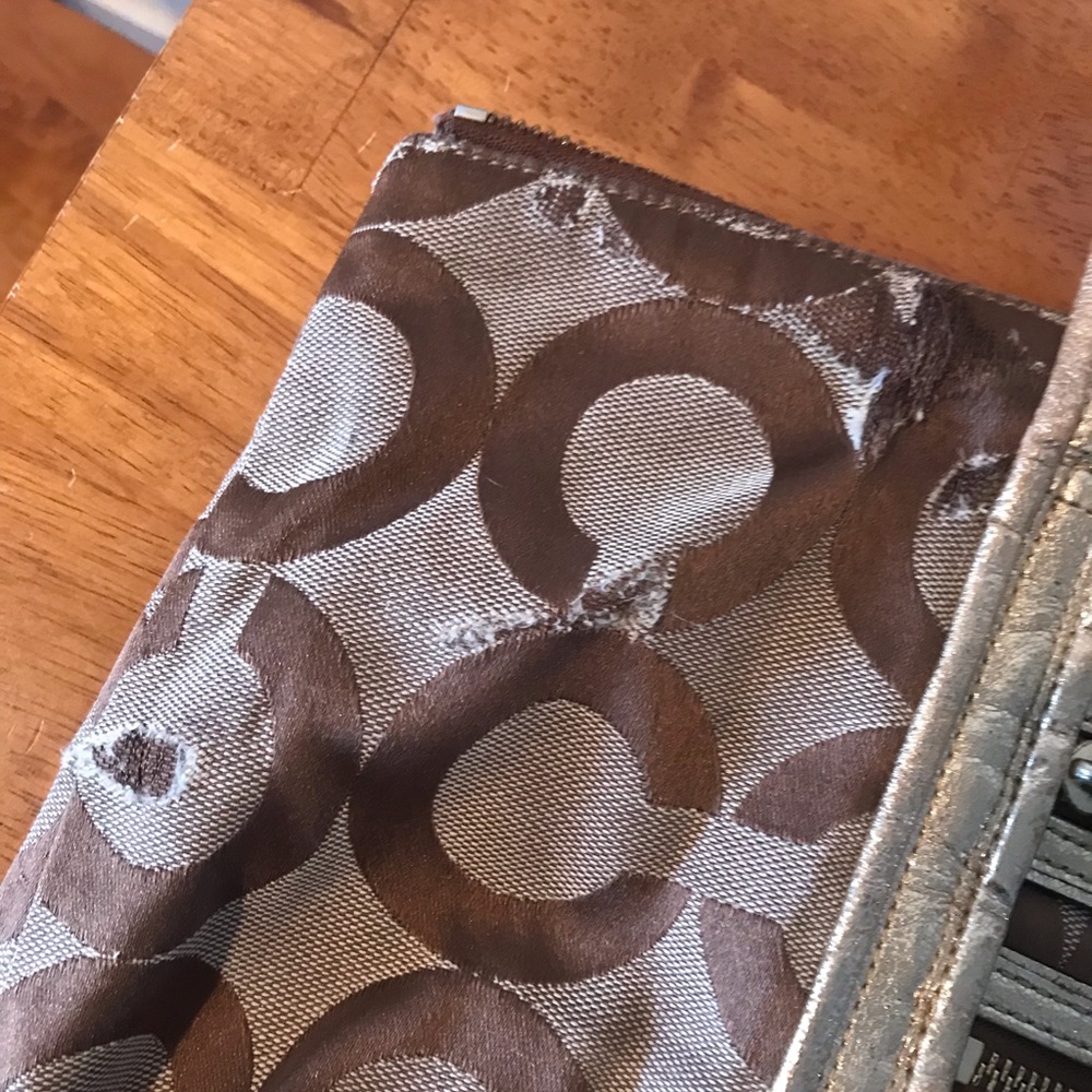 Authentic Coach Purse - Picture 8 of 8